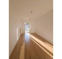 Helle Wohnung Darmstadt, 4ZKB, 80qm, Balkon, Kapellplatzviertel