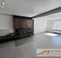 Ruhige, 2 ZKB Wohnung mit Kamin und Blick ins Grüne zu vermieten - Bad Laasphe