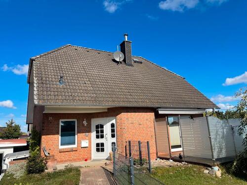 Foto - Freistehendes geräumiges Einfamilienhaus nahe WarenMüritz