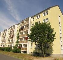 Schöne 2-Raum Wohnung mit Balkon - Sandersdorf-Brehna