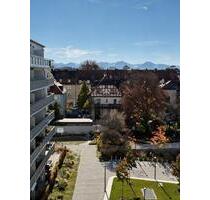 Rarität mit Alpenblick in München | Neubau | großer Südbalkon