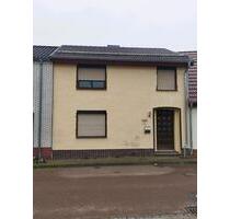 Einfamilienhaus in Gerbstedt - 90.000,00 EUR Kaufpreis, in Gerbstedt (PLZ: 06347)