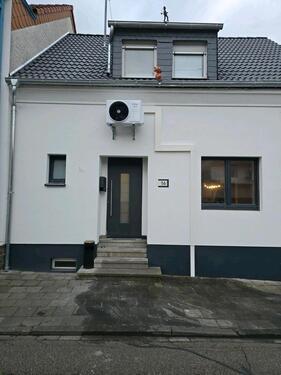 Foto - Einfamilienhaus zu verkaufen - 215.000,00 EUR Kaufpreis,