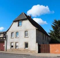 geräumiges Haus zu verkaufen, geringer Renovierungsaufwand - Aschersleben