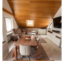 Top Lage! Helle 3-Zimmer Dachgeschosswohnung - Heubach