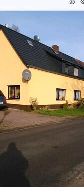 Foto - Schönes Haus mit Doppelgarage im Grünen in der Nähe von Lüchow