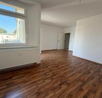 Lichtdurchflutete 2-Zimmer-Wohnung mit großem Balkon u. Weitblick - Magdeburg Leipziger Straße