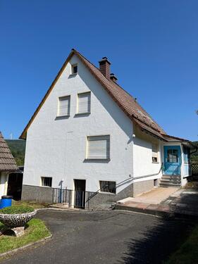 Foto - Charmantes Einfamilienhaus mit Garage