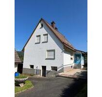 Charmantes Einfamilienhaus mit Garage - Schlüchtern