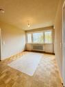 Foto - 4,5-Zimmer-Wohnung mit Garage, Stellplatz, Loggia & Aufzug