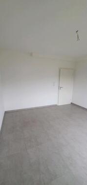 Foto - Frisch renoviert 3-Zimmer Souterrainwohnung ohne Haustiere