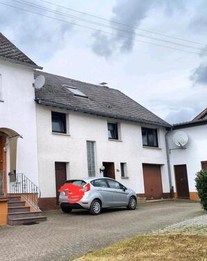 Foto - Einfamilienhaus in einer Nebenstraße von Büchel