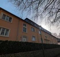 Modernisierte 2-Zimmer Dachgeschosswohnung mit Aufzieh-Balkon! - Lüdenscheid