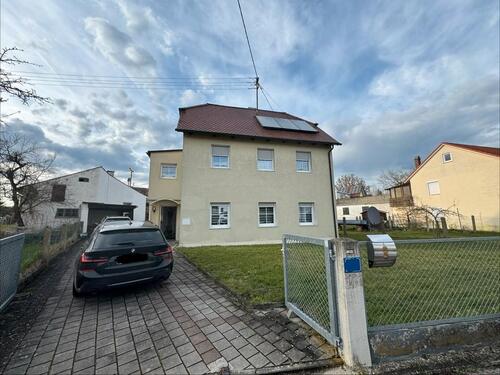 Foto - Einfamilienhaus mit großem Garten