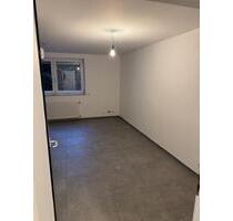 Aachen-Verlautenheide: Kernsanierte 1-Zimmer-Wohnung, 37 m² - Würselen