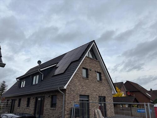 Foto - Neubau-Doppelhaushälfte in zentraler Lage in 26180 Rastede