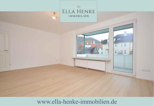 Foto - Modernisierte, helle 2-Zimmer-Wohnung in Toplage mit Balkon, neuer Küche + neuem Bad...