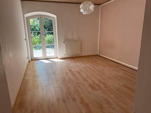 Foto - Etagenwohnung in Erdweg zur Miete