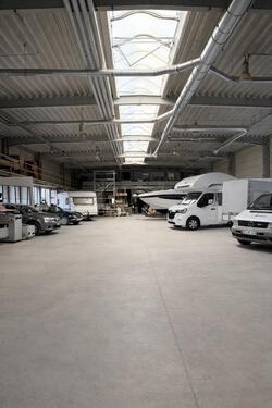 Foto - Premium Hallenstellplätze im Raum Heidelberg