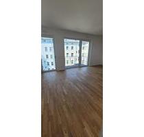 1.550,00&nbsp;EUR Kaltmiete, ca.&nbsp; 97,14&nbsp;m&sup2; in Berlin (PLZ: 13585) Spandau