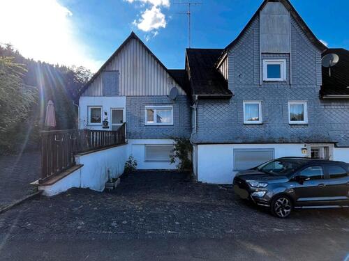 Foto - Ein- bis Zweifamilienhaus zwischen Olpe und Kreuztal