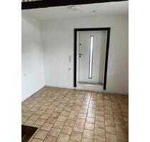 Ein Zimmer, Einliegerwohnung - 650,00&nbsp;EUR Kaltmiete, ca.&nbsp; 40,00&nbsp;m&sup2; in Kehl (PLZ: 77694)