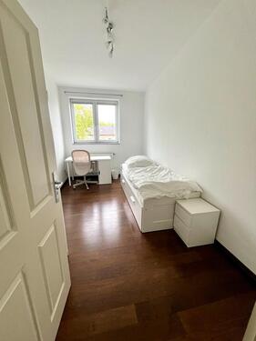 Foto - Möbliertes WG Zimmer in Düsseldorf