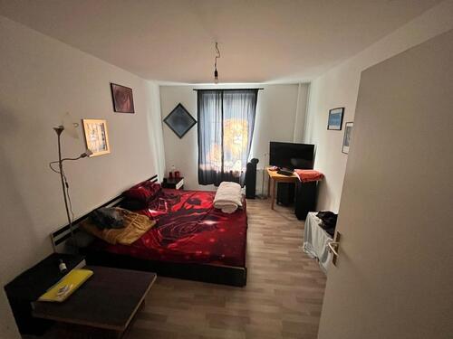 Foto - Zimmer zu mieten - 380,00&nbsp;EUR Kaltmiete, ca.&nbsp; 72,00&nbsp;m&sup2;