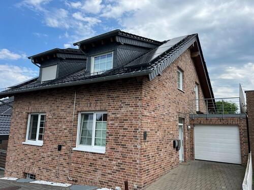 Foto - Moderne, lichtdurchflutete Dachgeschosswohnung im Energiesparhaus
