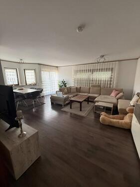 Foto - Moderne 4-Zimmer Erdgeschosswohnung mit Terrasse & Garten in Topl