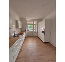 Großzügige 4-Zimmer-Erdgeschosswohnung mit Terrasse und neuem modernem Bad - Wittenberge