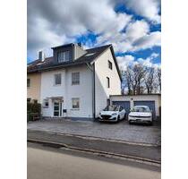 Kernsaniertes Familienhaus mit Garten, Studio & 4 Stellplätzen - Buckenhof