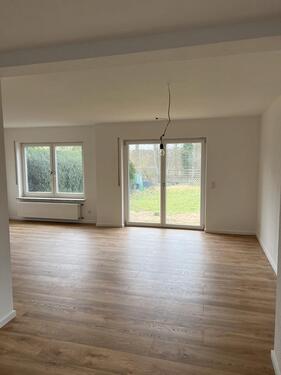 Foto - Doppelhaushälfte in Buckenhof zur Miete