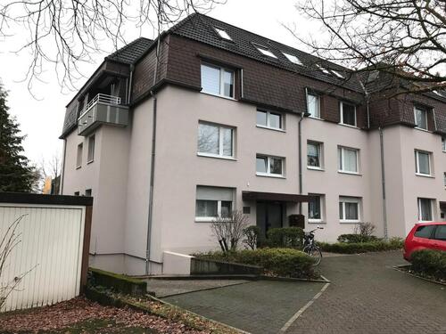 Foto - Helle 3,5-Zimmer-Wohnung mit zwei Balkonen und eigenem Stellplatz