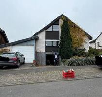 Einfamilienhaus in Borken 155qm unverbauter Blick - Borken (Hessen)