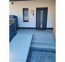 Neue 4,5 Zimmer Wohnung mit EBK, Garage und großem Balkon - Birstein