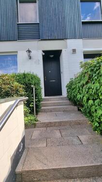 Foto - Reihenmittelhaus zu vermieten - 1.500,00 EUR Kaltmiete, ca.  121,00 m²