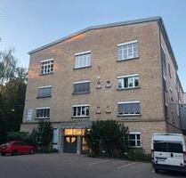 Büro-Arbeitsplatz mit Schreibtisch & WLAN im Martini-Park - Augsburg Hochzoll