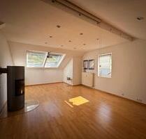 Gemütliche 3-ZBK-Dachgeschosswohnung in Rivenich - Osann-Monzel