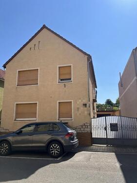 Foto - Mehrgenerationenhaus mit Garten, Garage und Feldblick