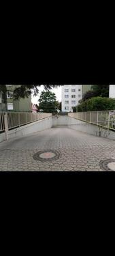 Foto - Tiefgaragenstellplatz Tiefgarage Albert Einstein Str 2-4 Frechen