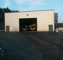 Moderne, gepflegte Halle 335m² in Wilnsdorf-Wilden
