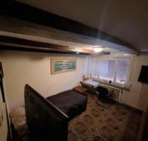 1 kleines Zimmer mit Gemeinschaftsbad ab sofort zu vermieten - Bad Sassendorf