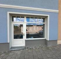 Gewerbeeinheit Kosmetikstudio Laden Geschäft Büro in Kahla