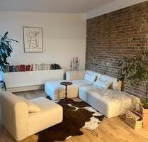 Dachgeschosswohnung zur Zwischenmiete (22.10.- 10.11.2025) - Berlin Friedrichshain-Kreuzberg