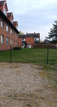 Foto - biete freien Parkplatz - 15,00&nbsp;EUR Miete,