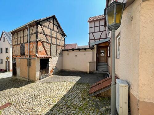 Foto - 11 Zimmer Mehrfamilienhaus, Wohnhaus zum Kaufen in Maßbach