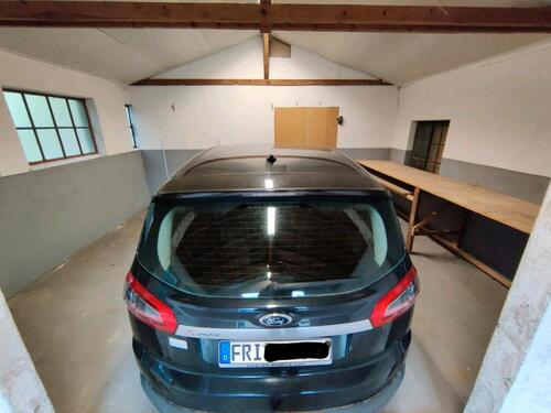 Foto - Garage zu vermieten - 285,00&nbsp;EUR Miete,