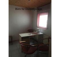 Biete eine 30 qm Lager mit einem kleinen Büro - Köln Kalk