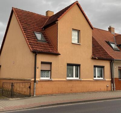 Foto - Einfamilienhaus 2 Wohneinheiten zentrumsnah mit freiem Blick